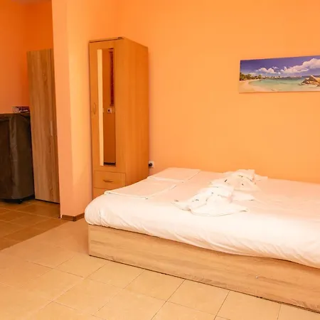 In The Centre Of Sunny Apartment Sunny Beach